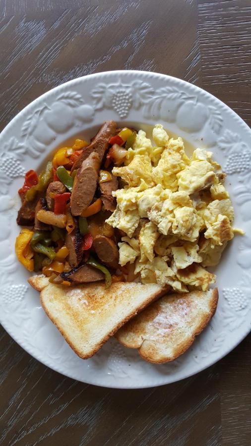 אינגוניש 20 Acre Woods Bed And Breakfast מראה חיצוני תמונה